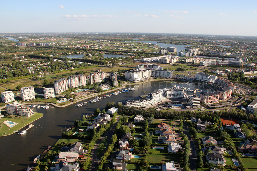 Helicopter flights Buenos Aires