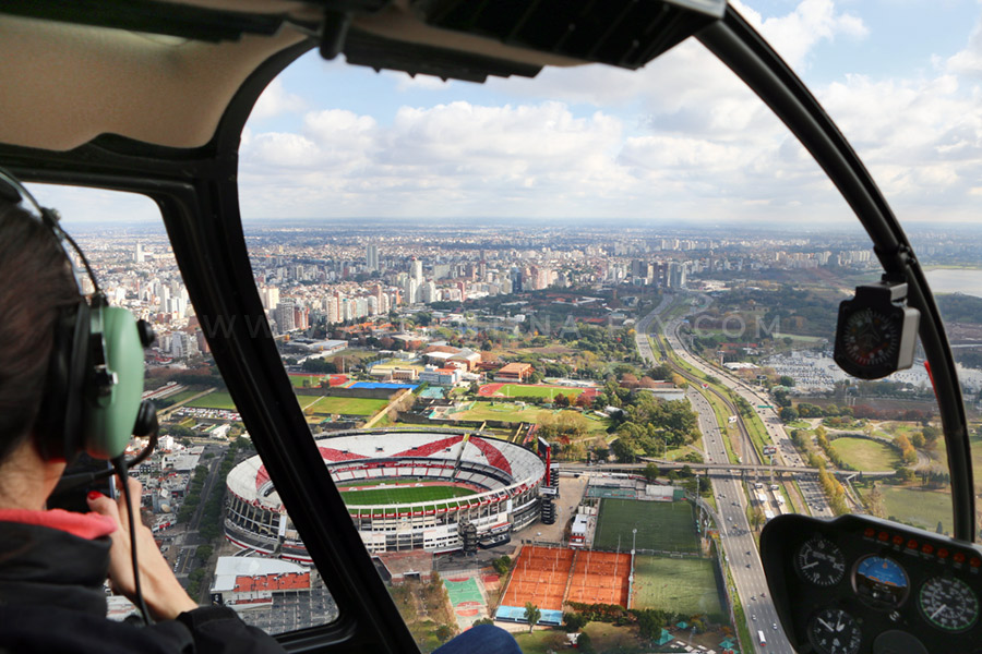 Helicopter sighteeing Buenos Aires