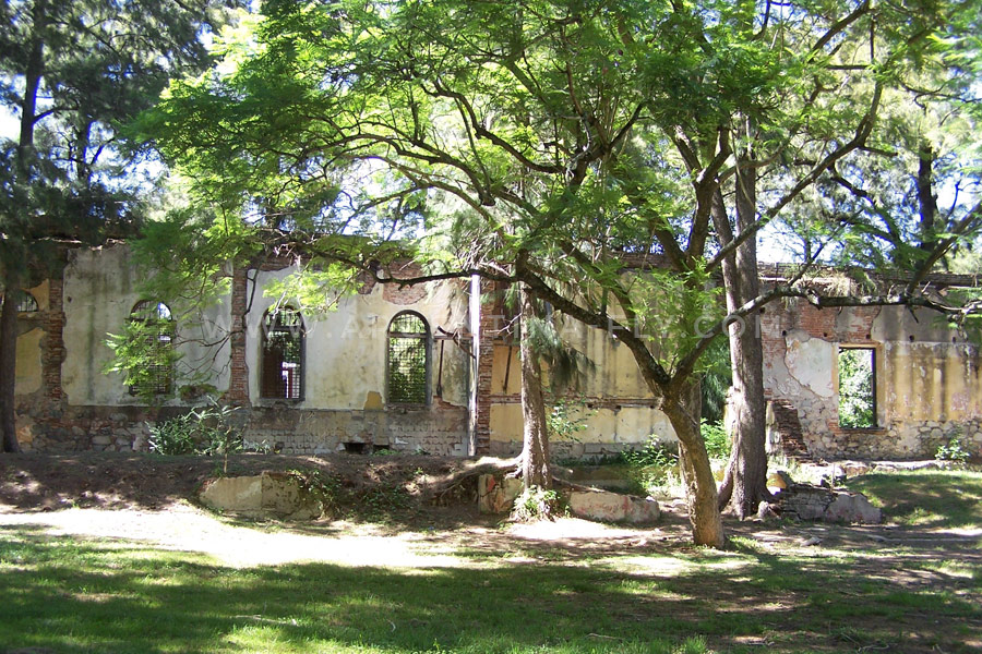 Old prison at Martn Garca